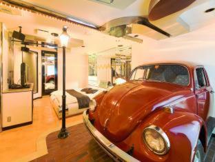 โรงแรมพับลิก แจม โรงแรม