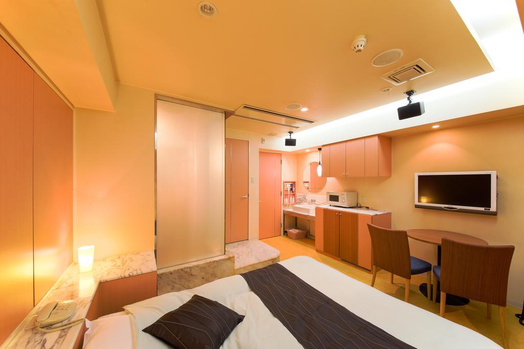 โรงแรมพับลิก แจม โอซาก้า