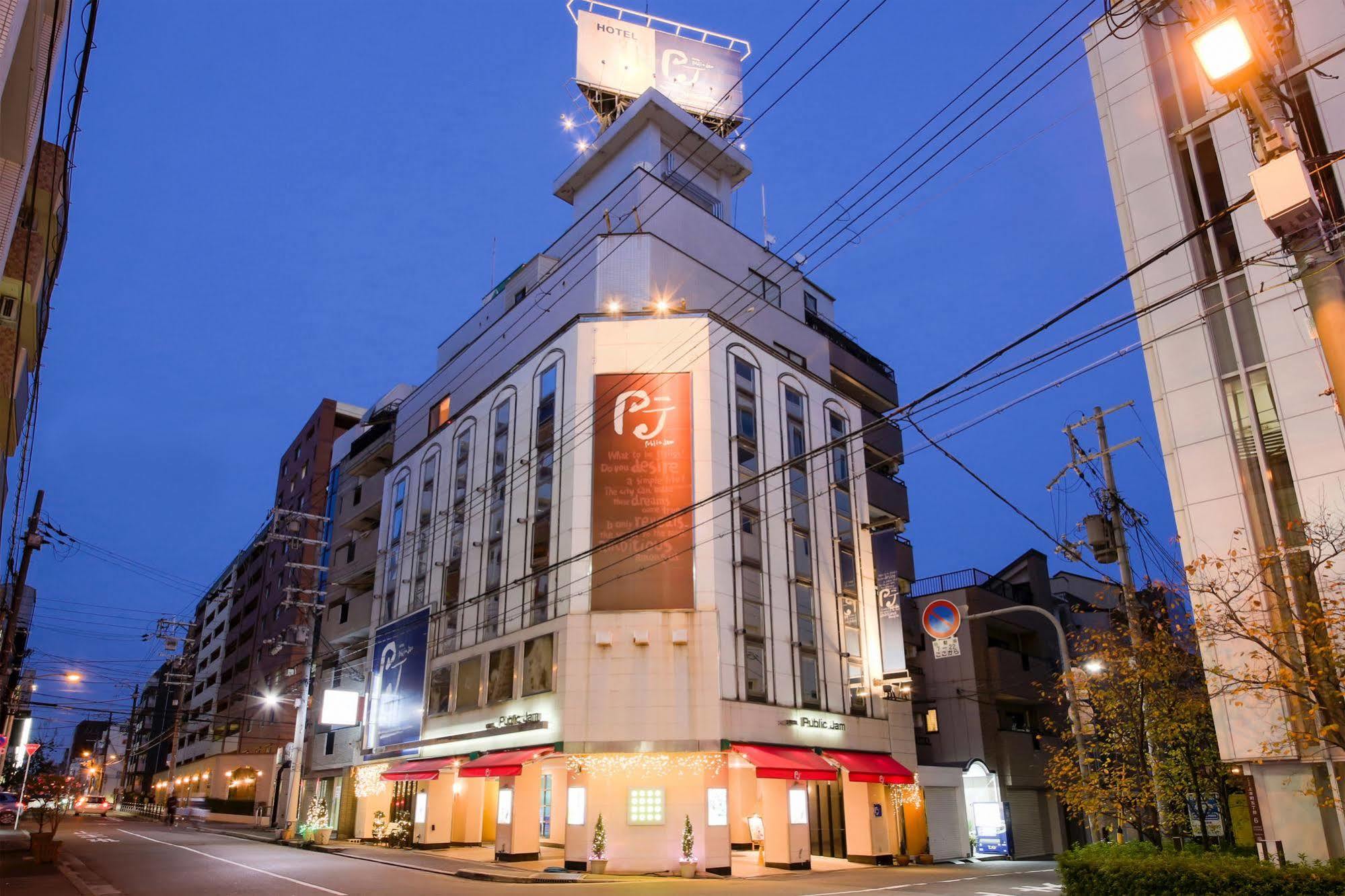 โรงแรมพับลิก แจม โรงแรม โอซาก้า